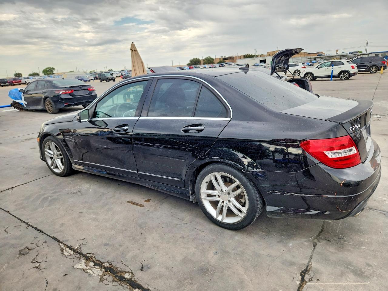 WDDGF4HB7EA927983 · 2014 MERCEDES-BENZ C · 2/12
