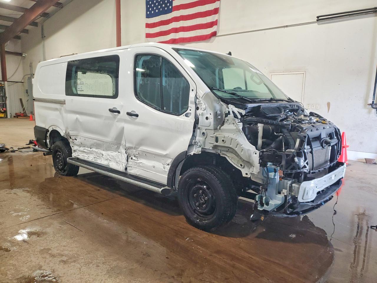 1FTBR1Y84SKA35341 · 2025 FORD TRANSIT · 4/13