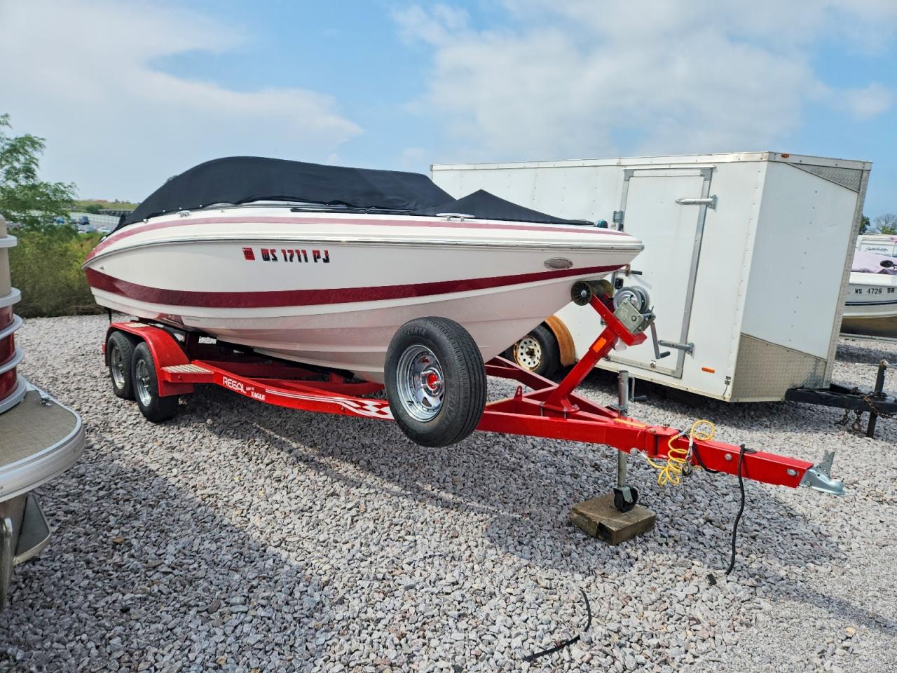 2014 REGAL 2100 BOAT · 2/10