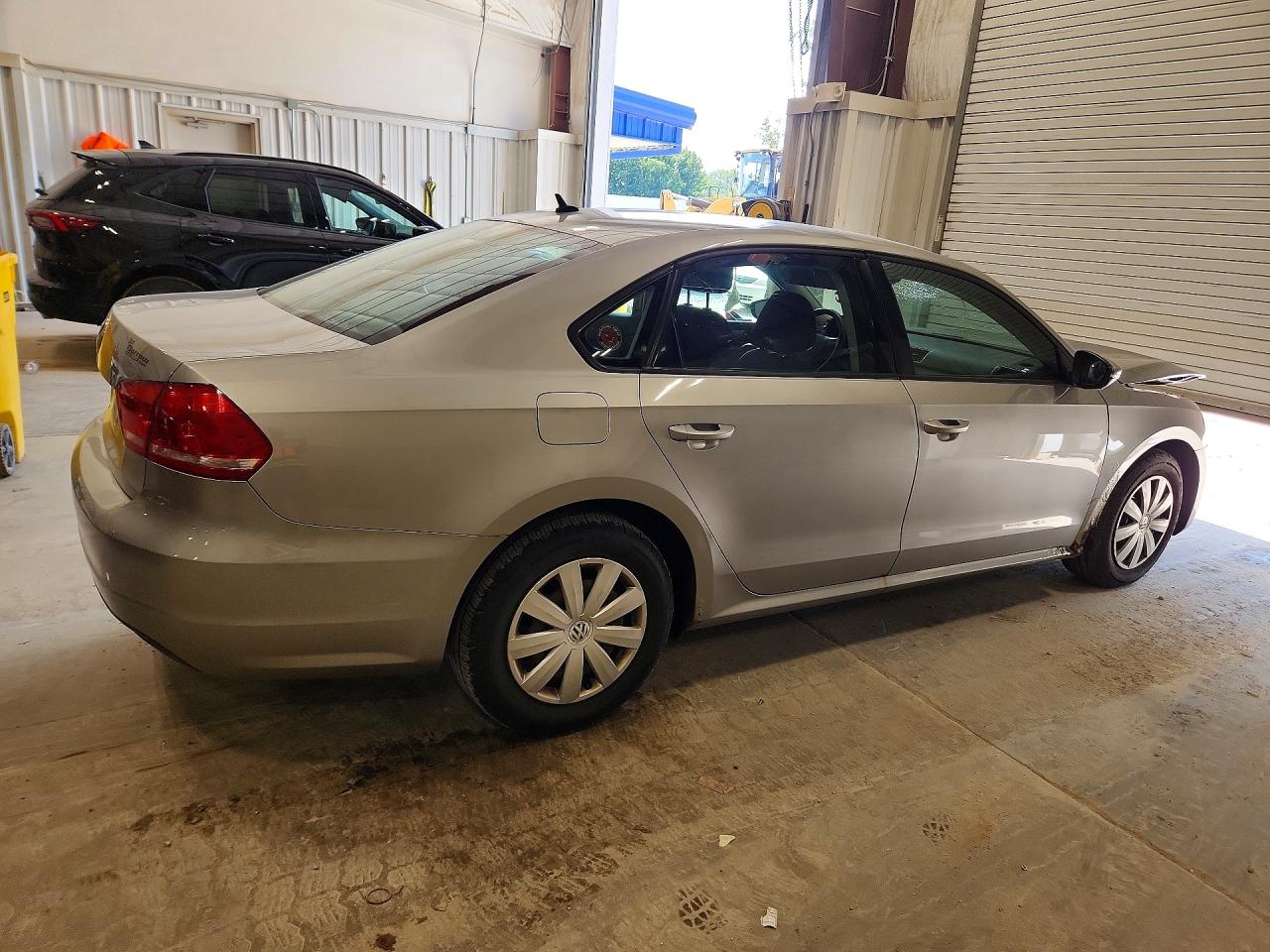 1VWAP7A33CC039408 · 2012 VOLKSWAGEN PASSAT · 3/12