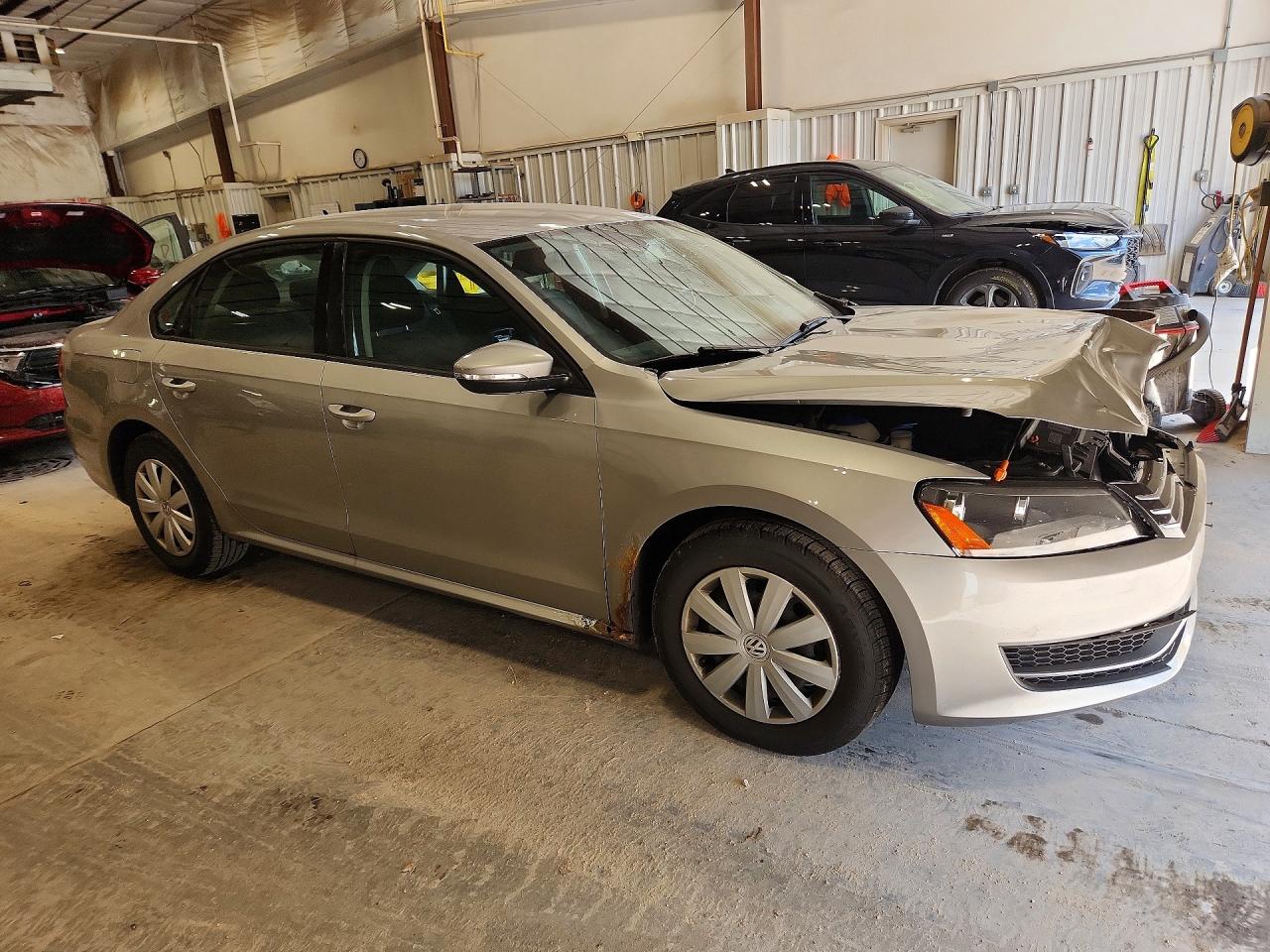 1VWAP7A33CC039408 · 2012 VOLKSWAGEN PASSAT · 4/12
