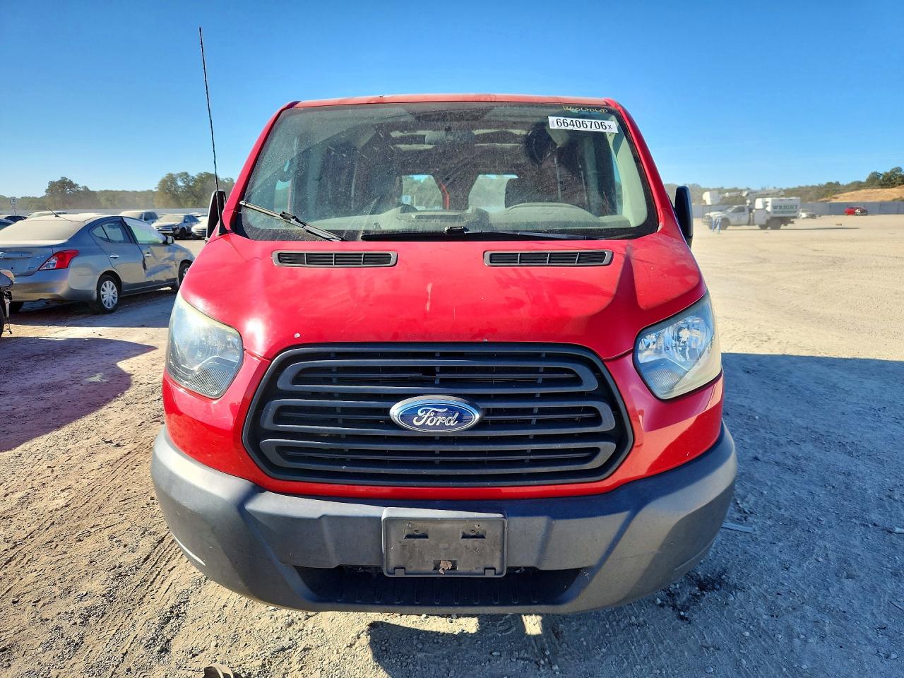 1FTNR1ZM3FKA41047 · 2015 FORD TRANSIT · 5/13