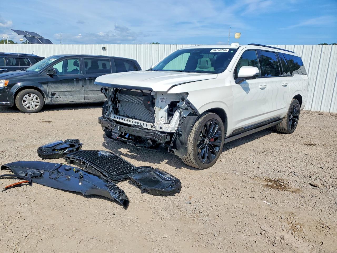 1GYS9RRL4SR237759 · 2025 CADILLAC ESCALADE