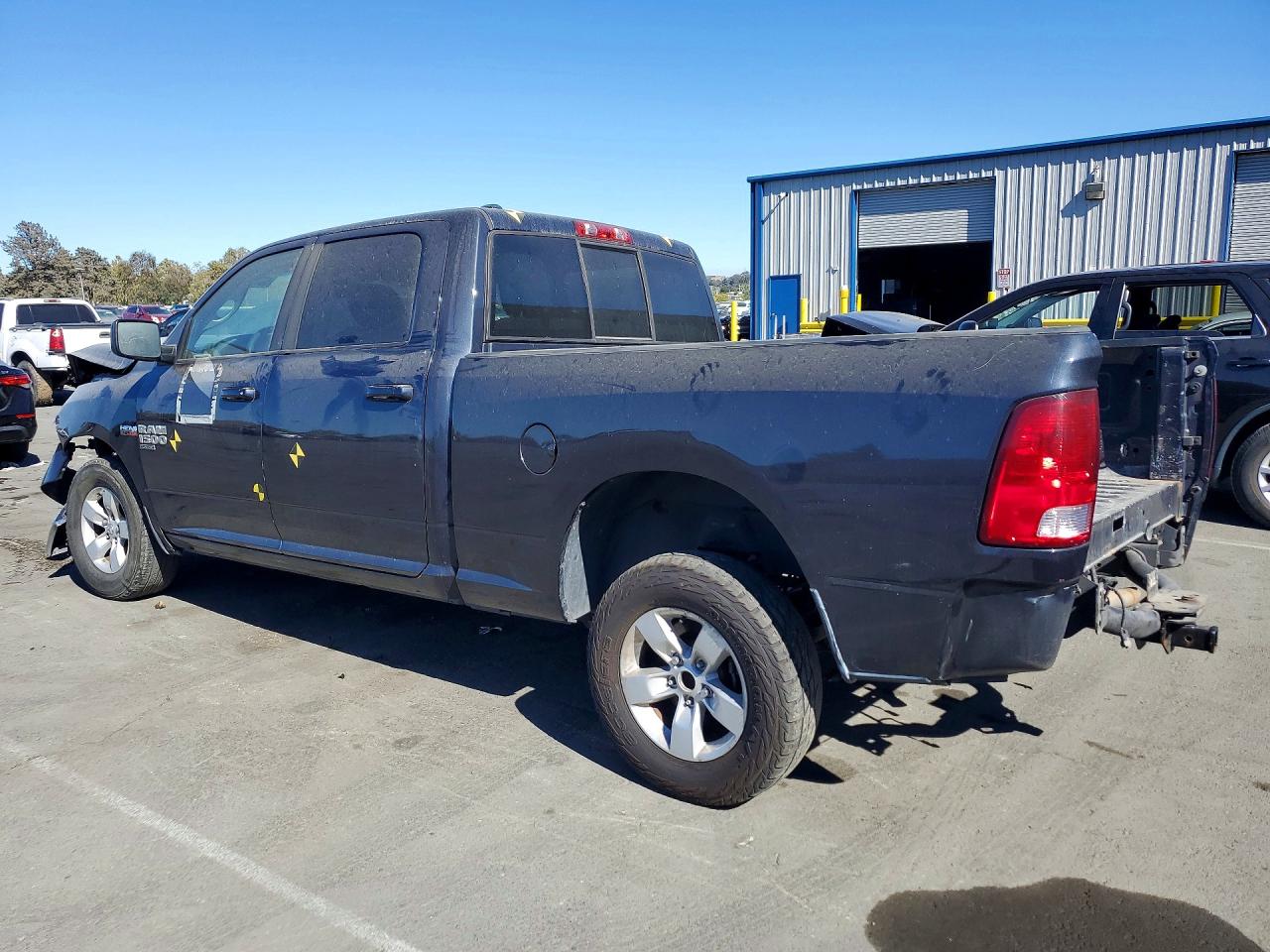 1C6RR6TTXLS110785 · 2020 RAM 1500 CLASSIC · 2/12