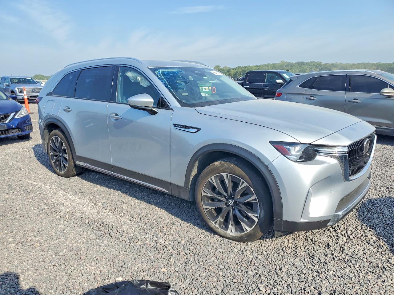 JM3KKDHA3R1105041 · 2024 MAZDA CX-90 · 4/13
