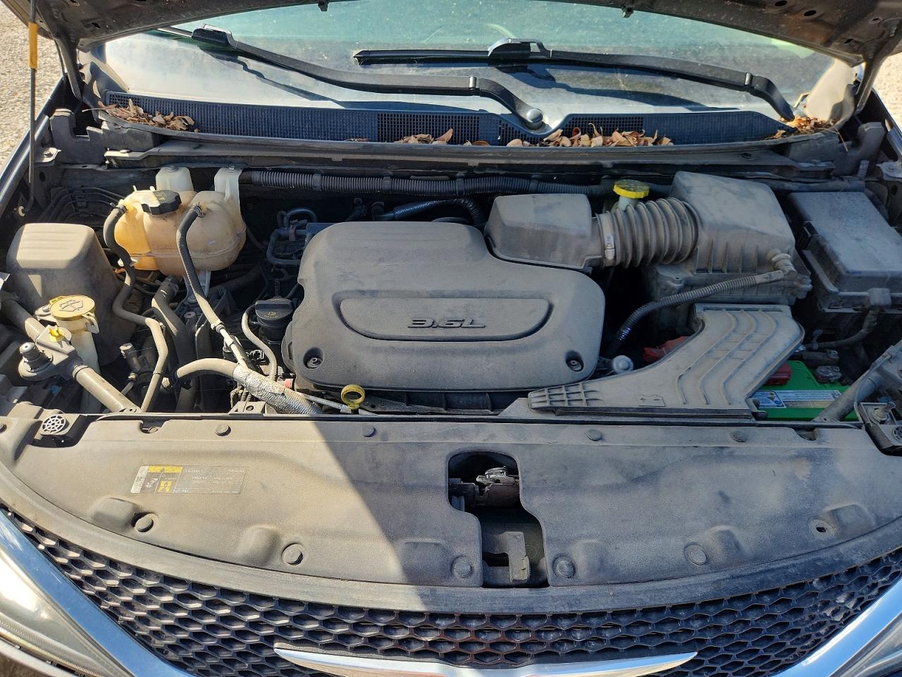2C4RC1BG5KR651731 · 2019 CHRYSLER PACIFICA · 12/13