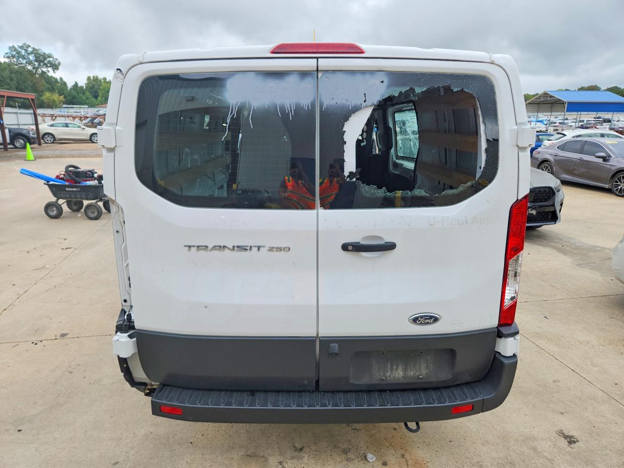 1FTBR1Y83SKA59386 · 2025 FORD TRANSIT · 6/13