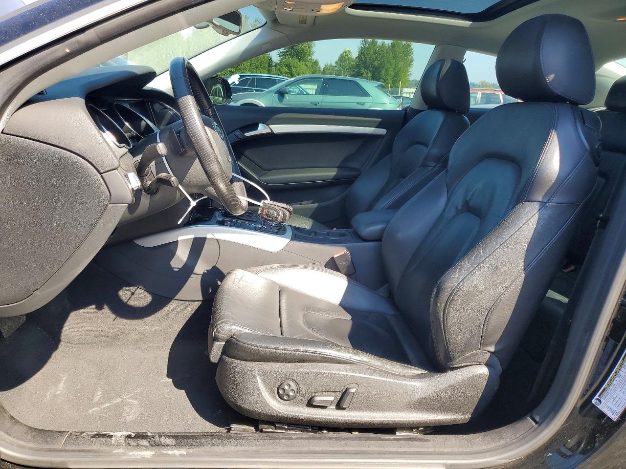 WAULFAFRXBA081297 · 2011 AUDI A5 · 7/12
