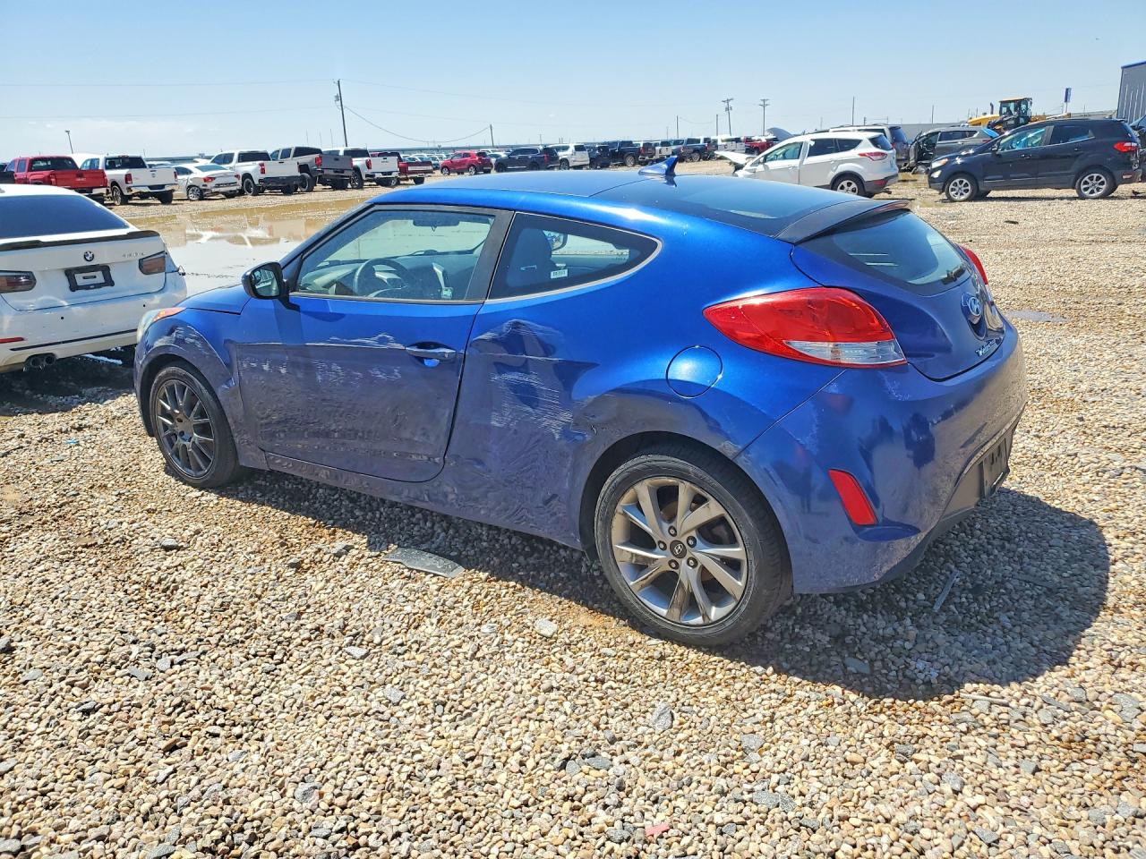 KMHTC6AD7HU309361 · 2017 HYUNDAI VELOSTER · 2/12