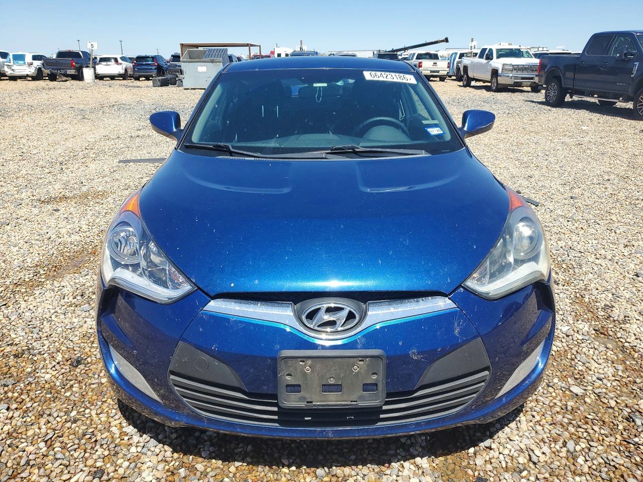 KMHTC6AD7HU309361 · 2017 HYUNDAI VELOSTER · 5/12