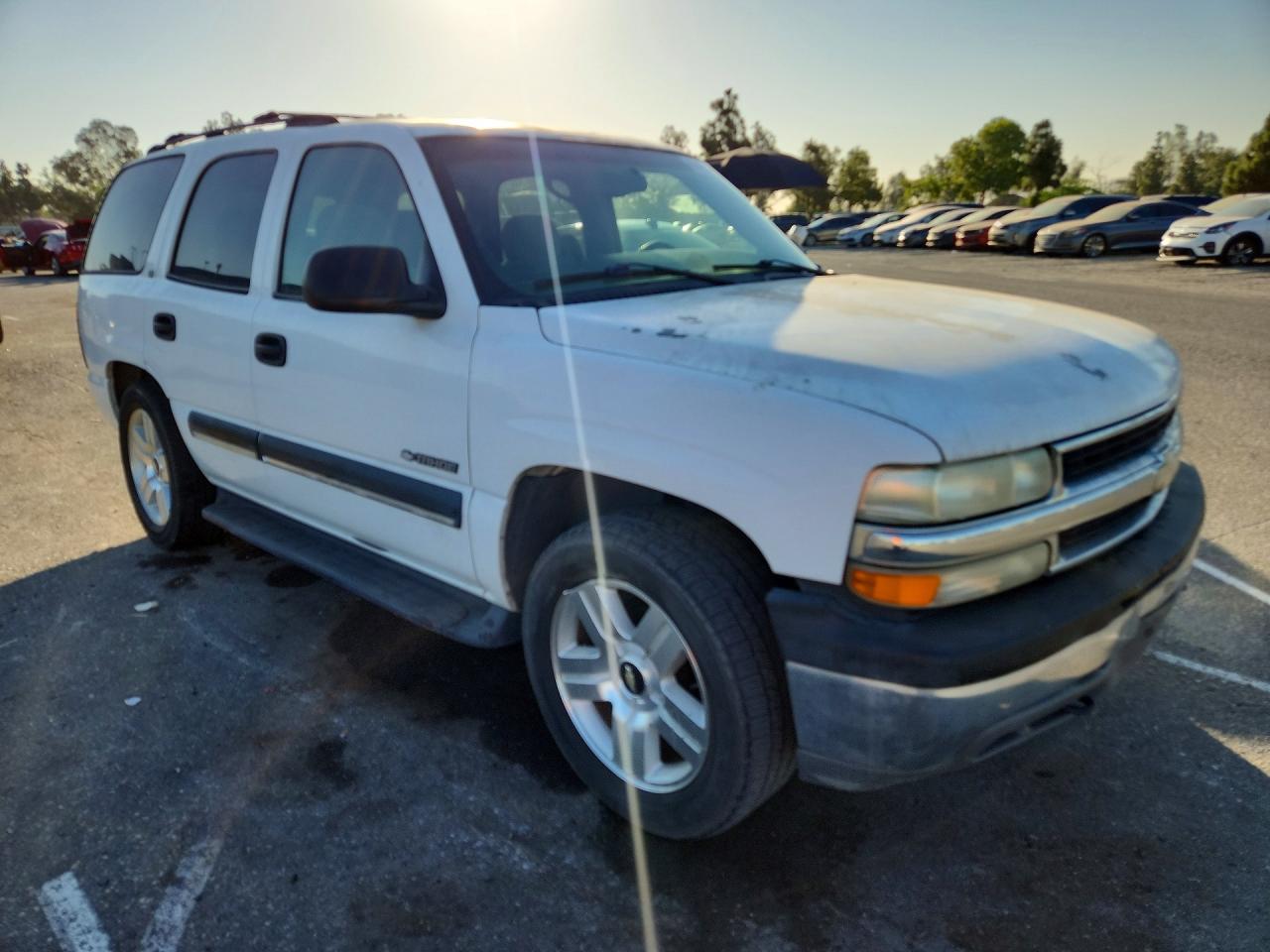 1GNEC13T21J140966 · 2001 CHEVROLET TAHOE · 4/14