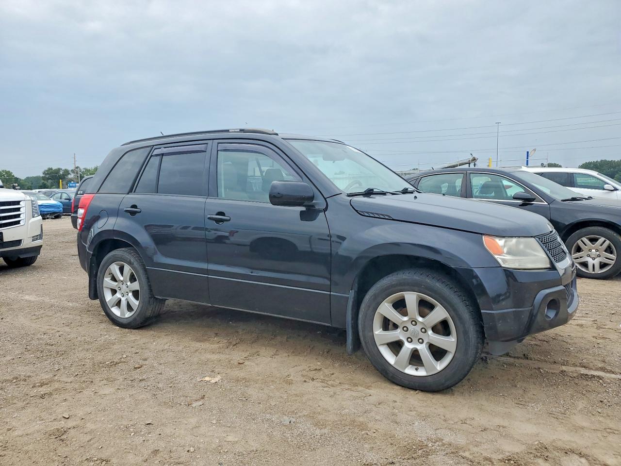 JS3TD0D71C4100518 · 2012 SUZUKI GRAND VITARA · 4/13
