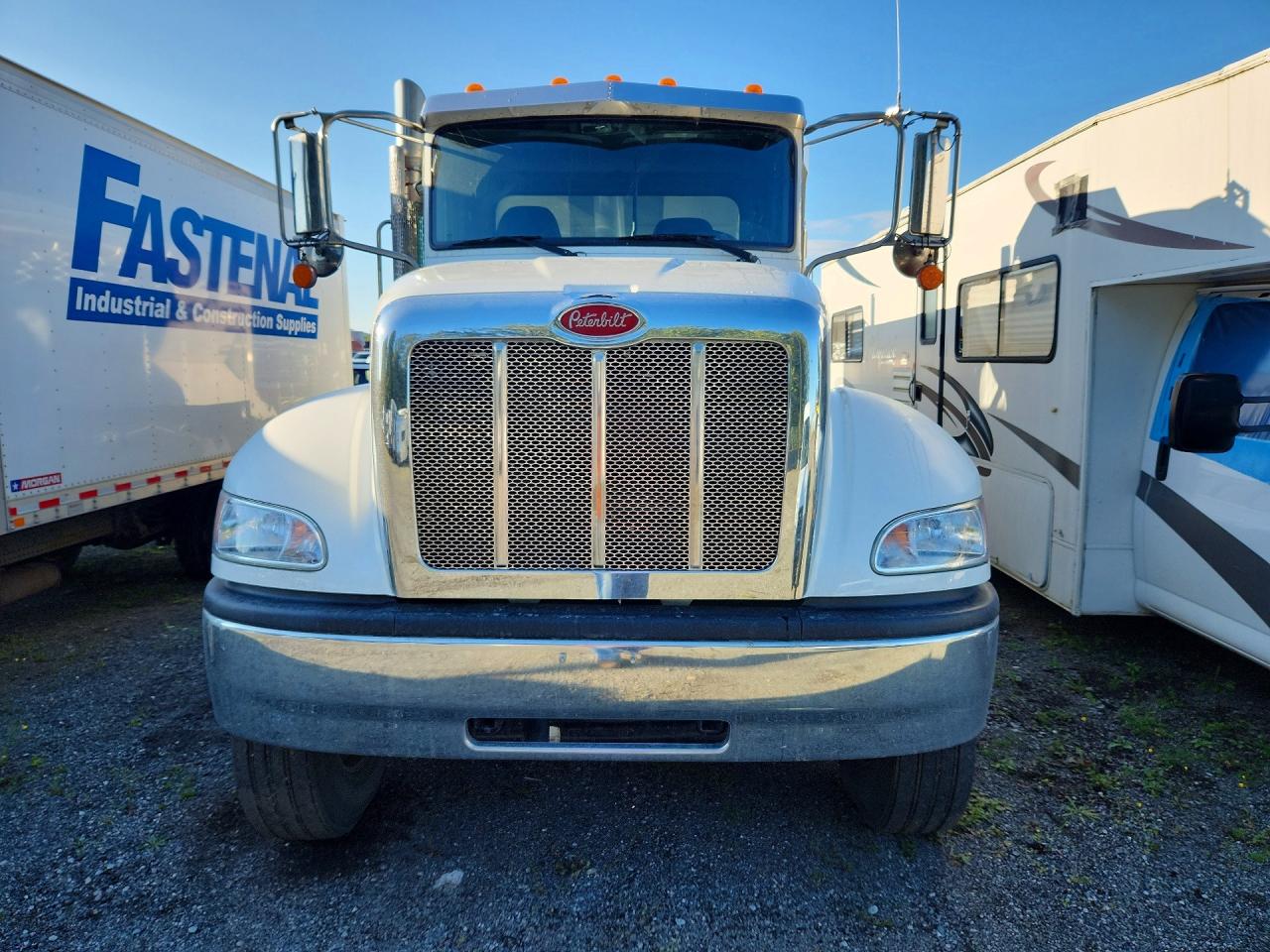 2NP3LJ9X8KM272613 · 2019 PETERBILT 348 · 5/13