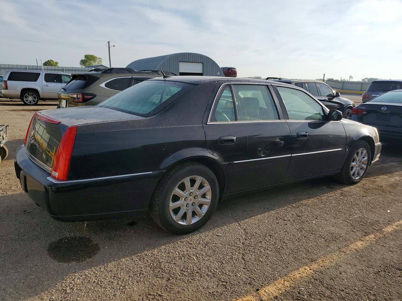 1G6KD57Y38U158135 · 2008 CADILLAC DTS · 3/12