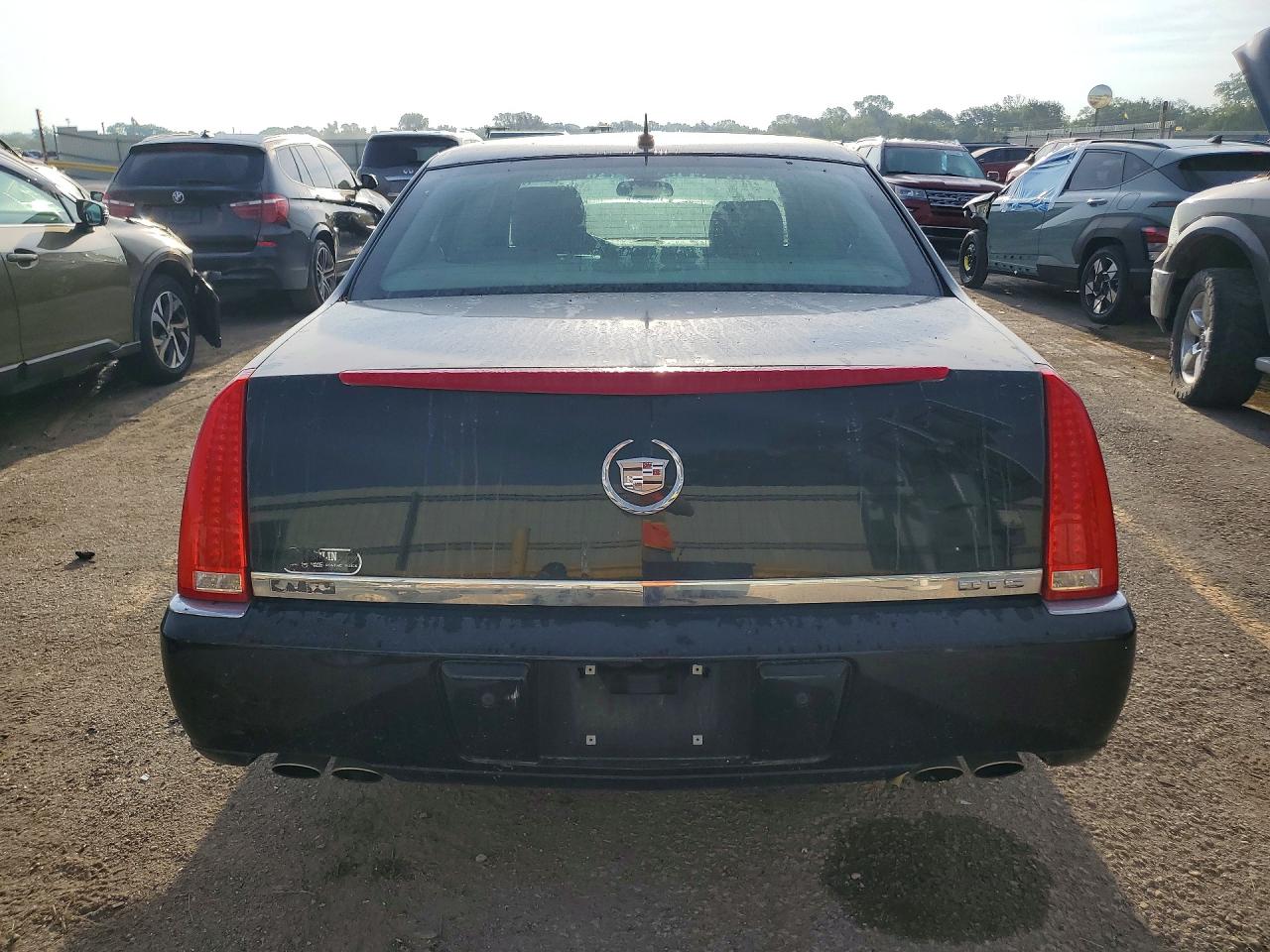 1G6KD57Y38U158135 · 2008 CADILLAC DTS · 6/12