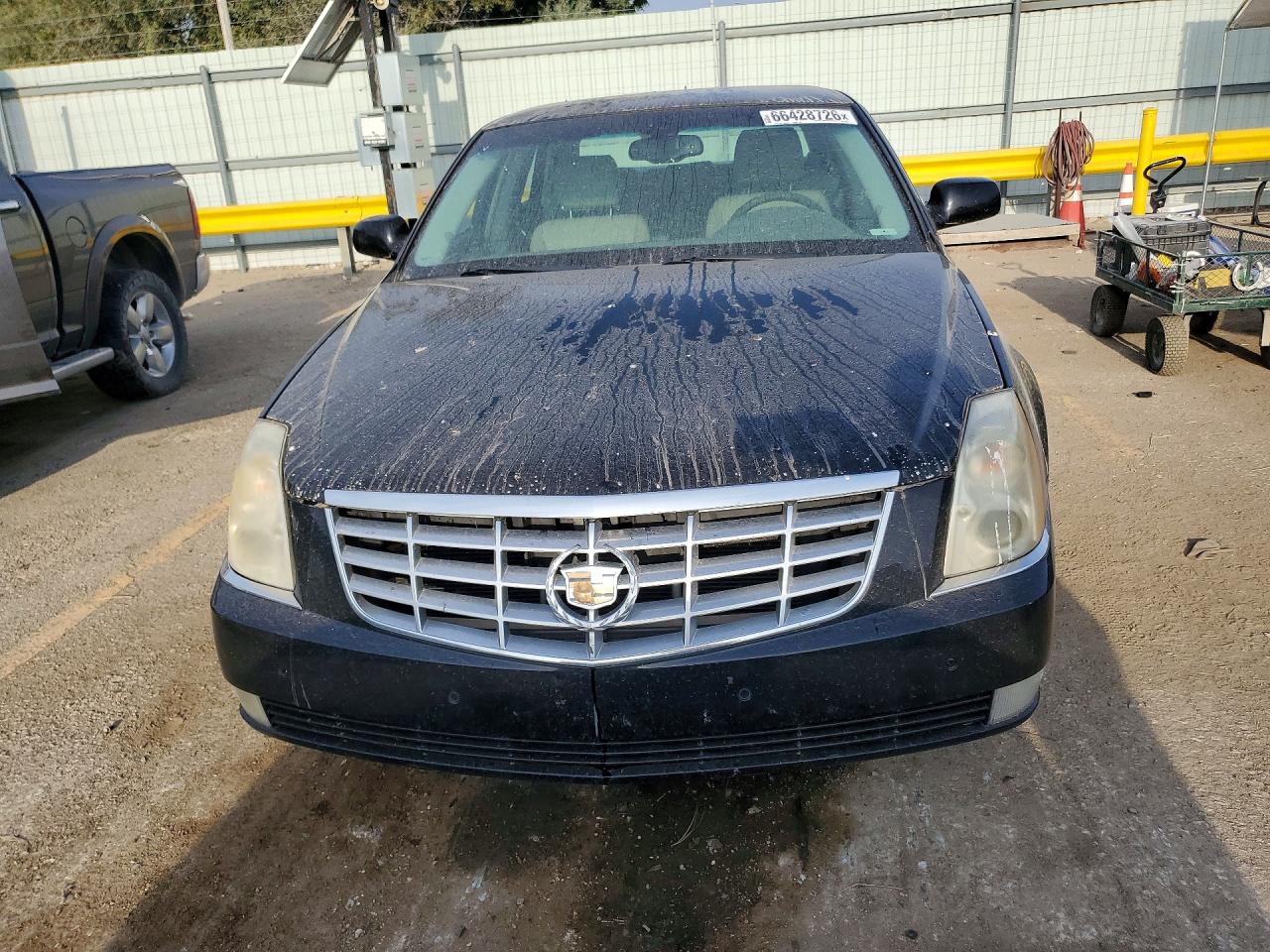 1G6KD57Y38U158135 · 2008 CADILLAC DTS · 5/12