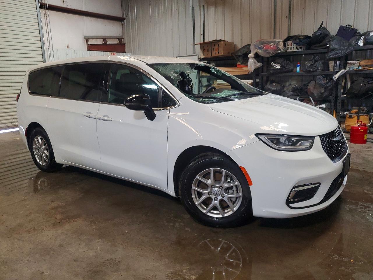 2C4RC1BG3SR599838 · 2025 CHRYSLER PACIFICA · 4/12