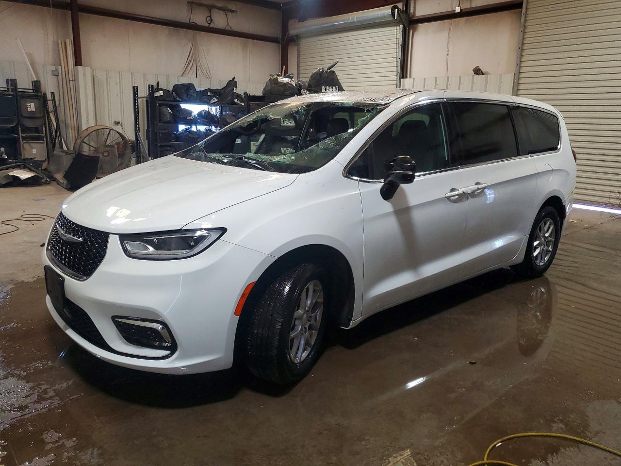 2025 CHRYSLER PACIFICA