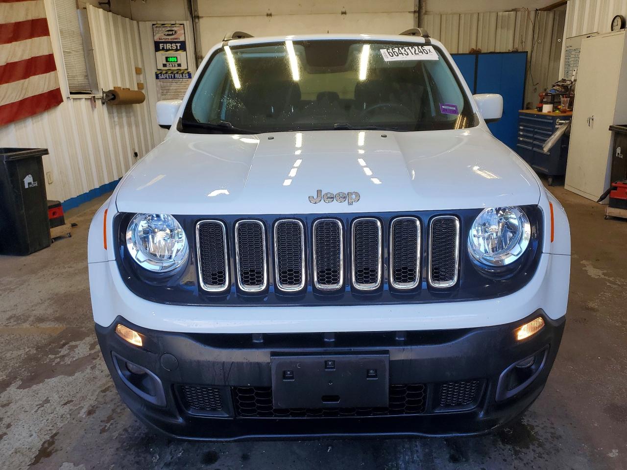 ZACCJBBT5FPB98526 · 2015 JEEP RENEGADE · 5/13