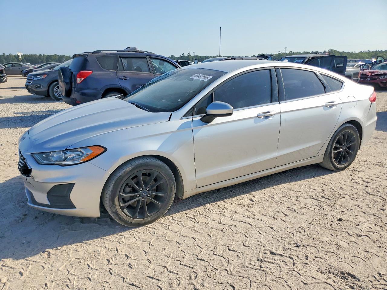 3FA6P0HD5KR160820 · 2019 FORD FUSION