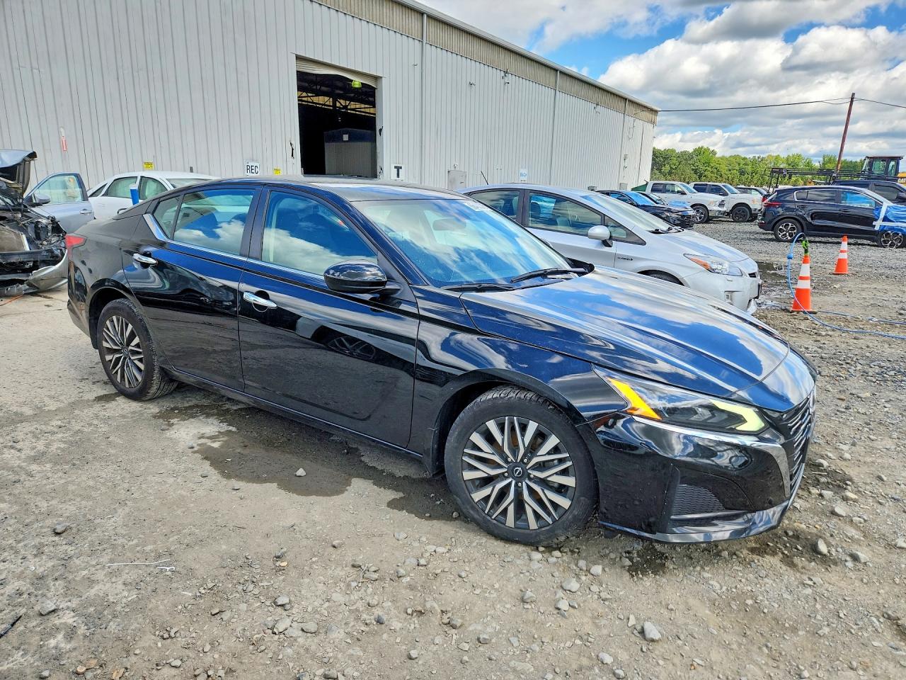 1N4BL4DV1PN317320 · 2023 NISSAN ALTIMA · 4/13