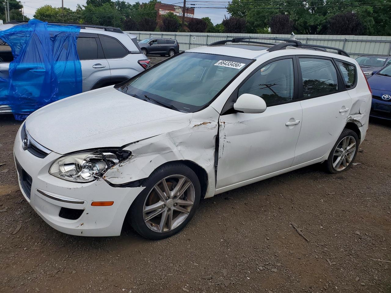 2010 HYUNDAI ELANTRA TOURING