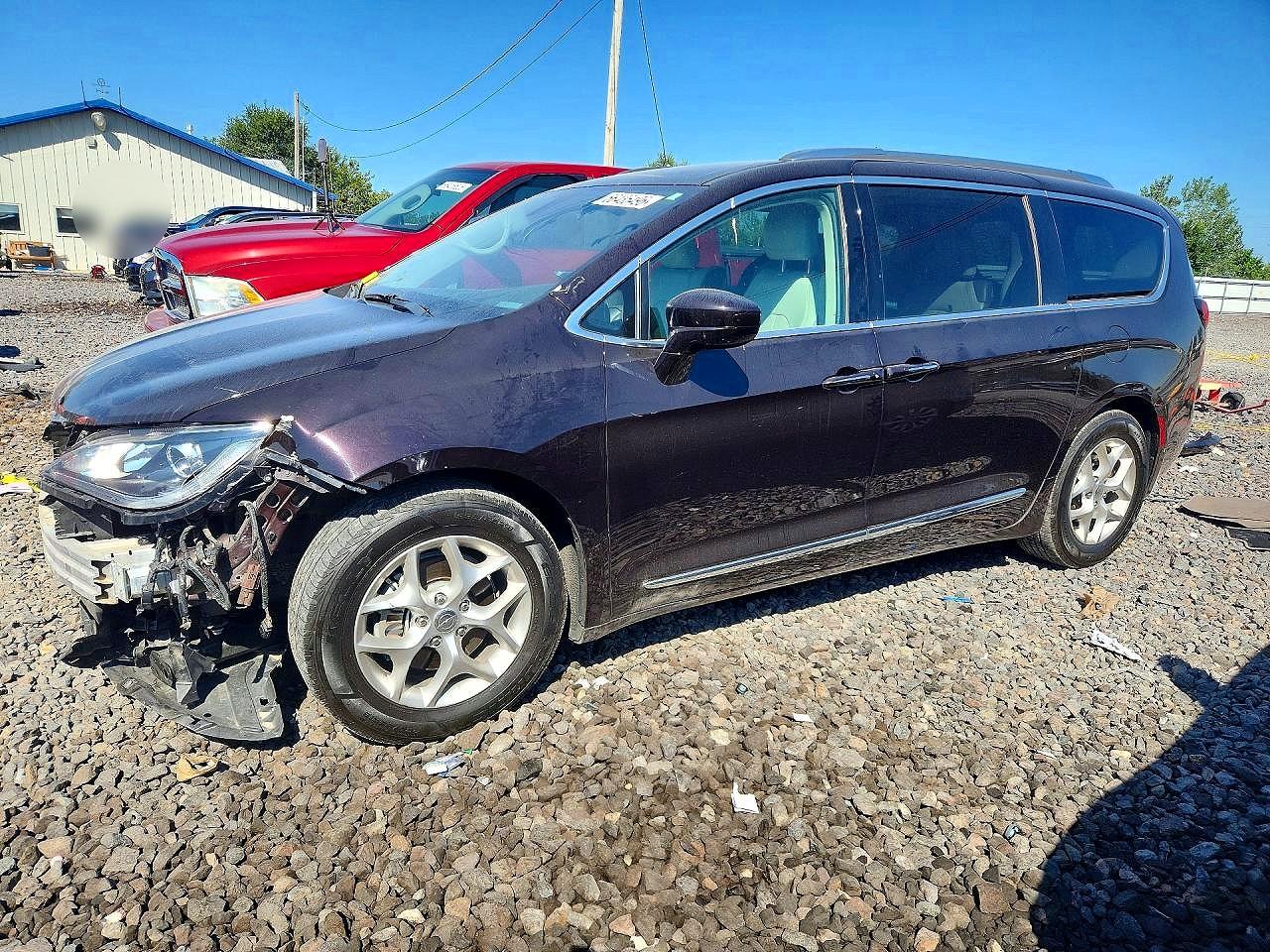 2018 CHRYSLER PACIFICA