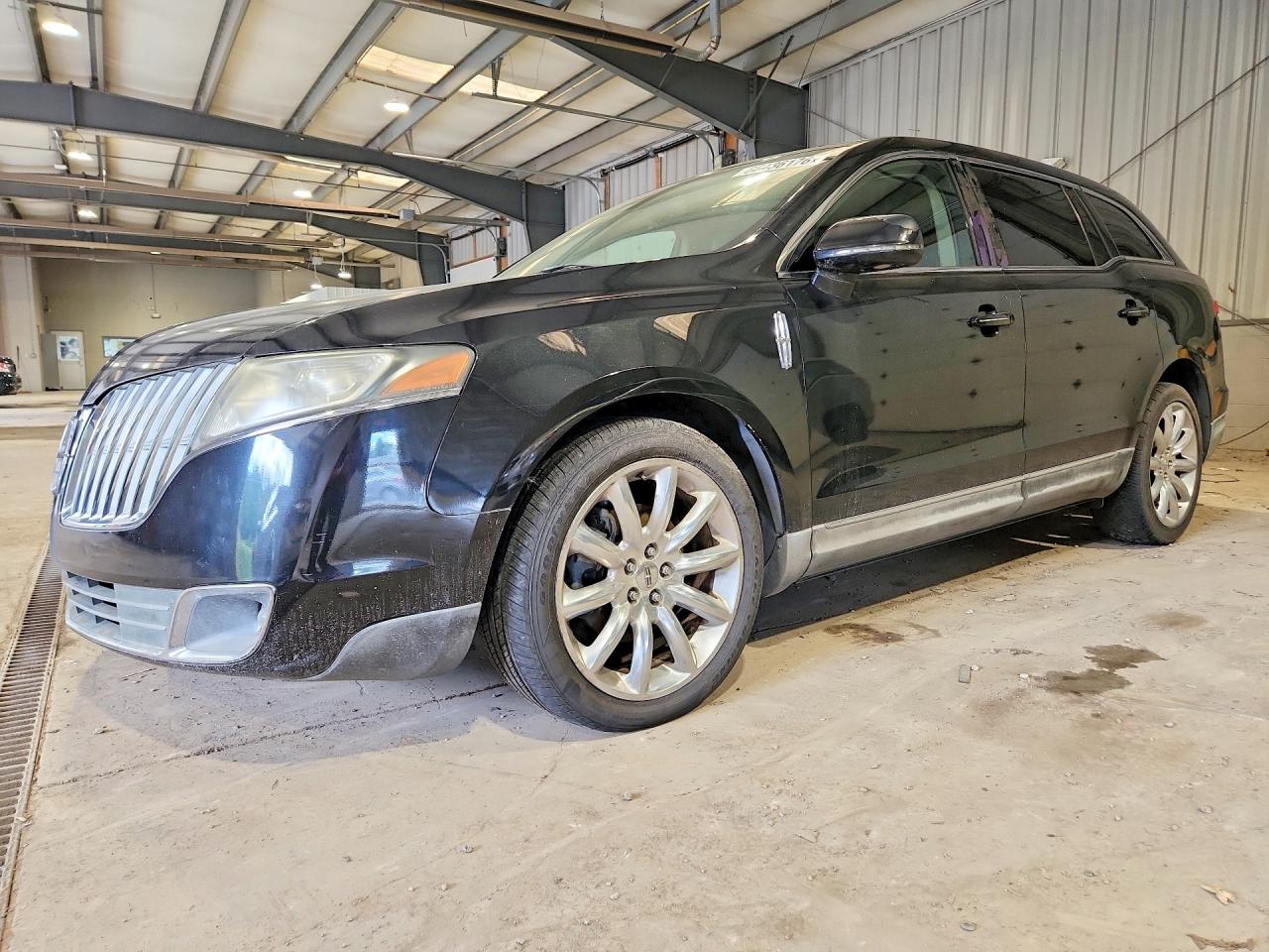 2LMHJ5FR3ABJ03402 · 2010 LINCOLN MKT