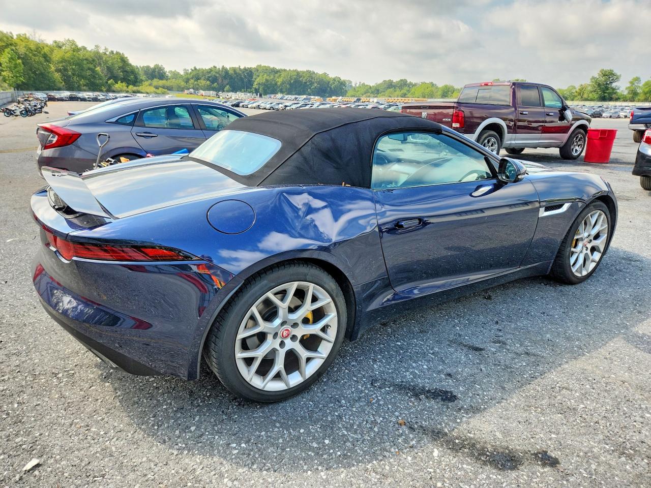 SAJDD5EV1JCK51053 · 2018 JAGUAR F-TYPE · 3/12
