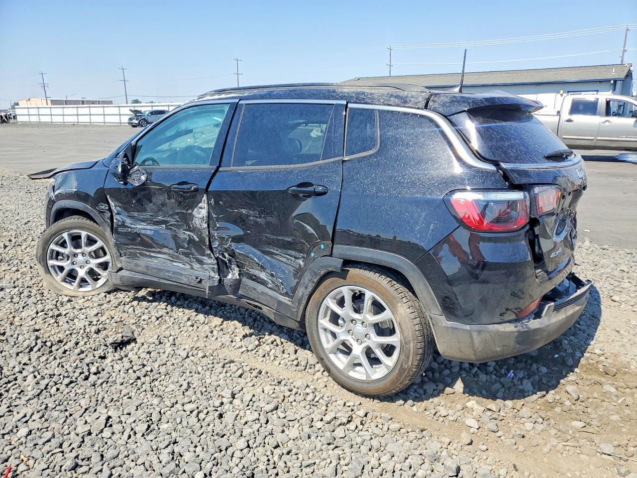 3C4NJDFNXRT113337 · 2024 JEEP COMPASS · 2/14