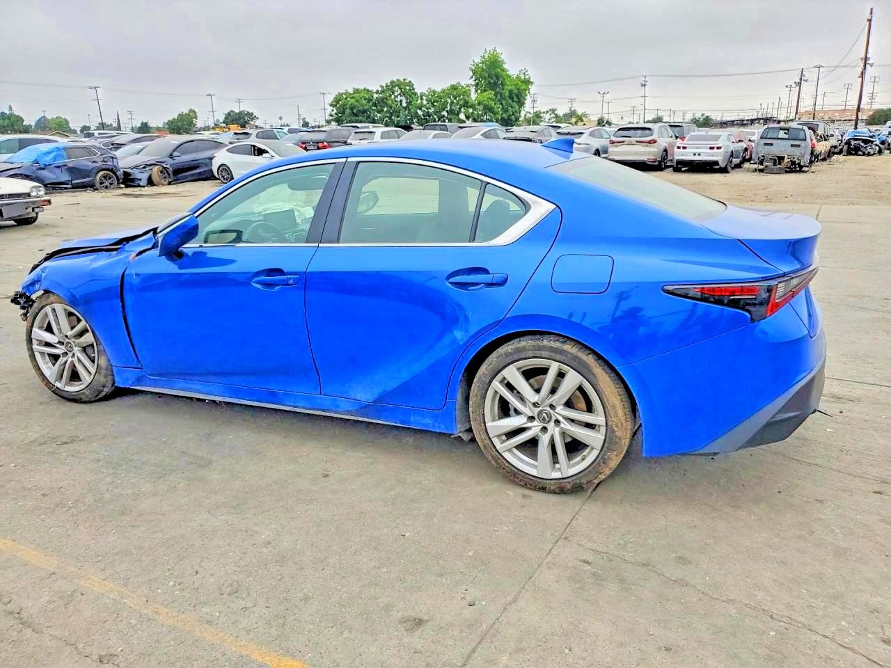JTHCA1D24M5112965 · 2021 LEXUS IS · 2/12