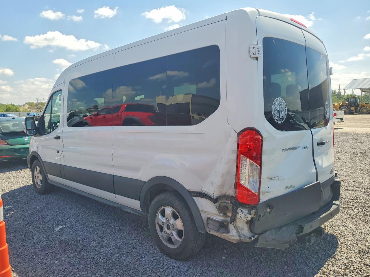 1FBAX2CG4HKA92500 · 2017 FORD TRANSIT · 2/12