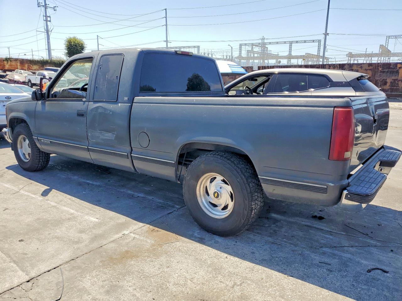 2GCEC19K6S1215798 · 1995 CHEVROLET GMT-400 · 2/12