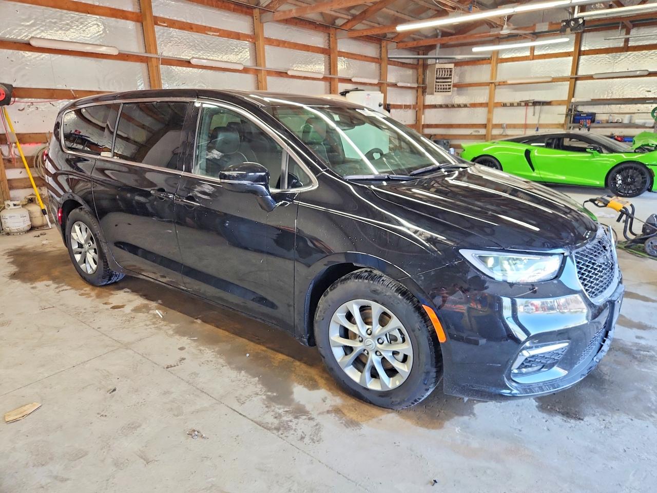 2C4RC1GG5TR185325 · 2026 CHRYSLER PACIFICA · 4/13