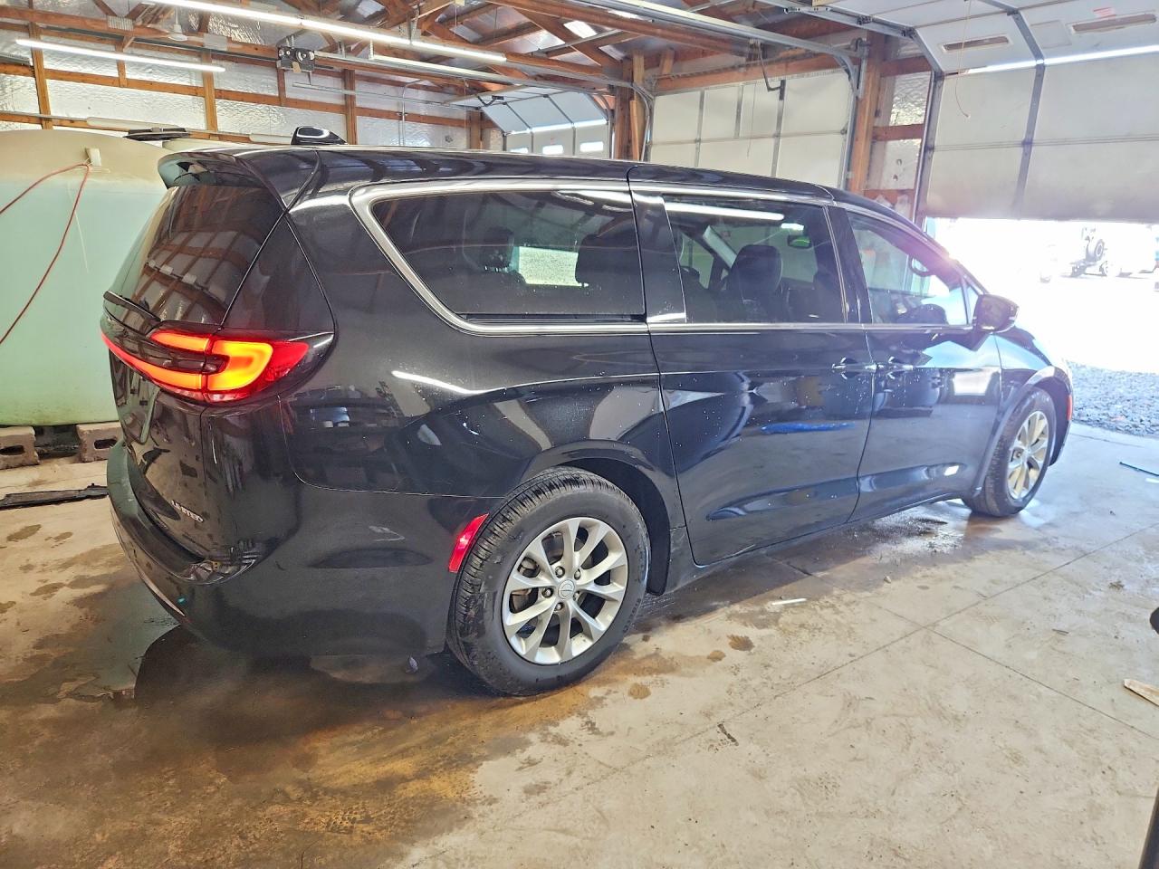 2C4RC1GG5TR185325 · 2026 CHRYSLER PACIFICA · 3/13