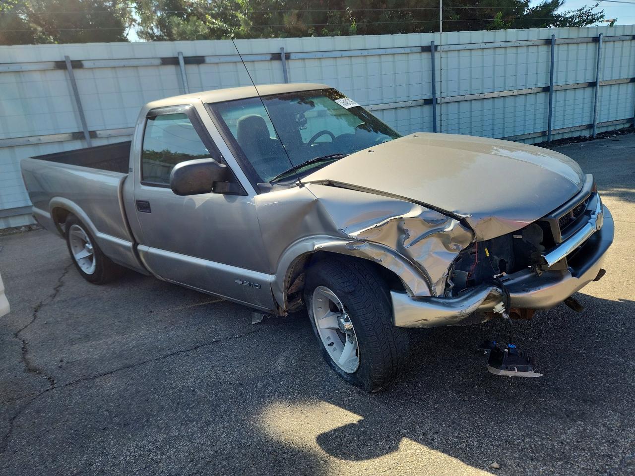 1GCCS145418142065 · 2001 CHEVROLET S TRUCK · 4/12