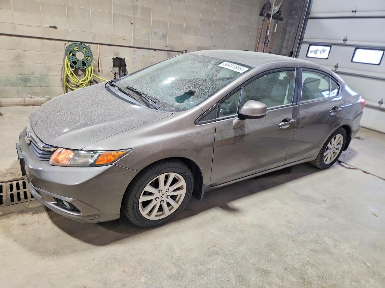 19XFB2F96CE028967 · 2012 HONDA CIVIC