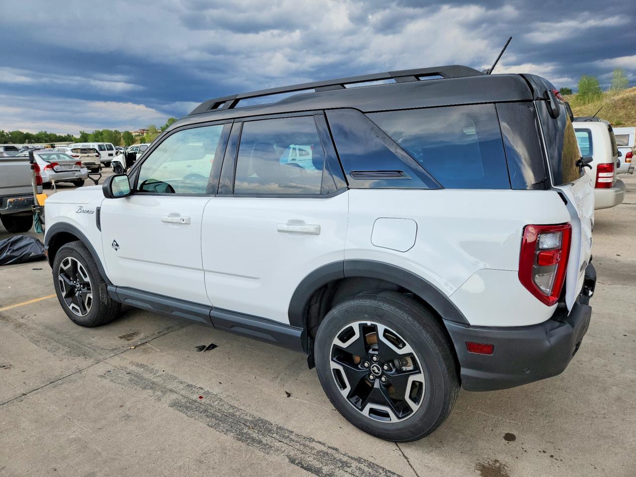 3FMCR9C61NRE30713 · 2022 FORD BRONCO SPORT · 2/13