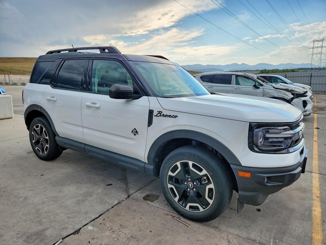 3FMCR9C61NRE30713 · 2022 FORD BRONCO SPORT · 4/13