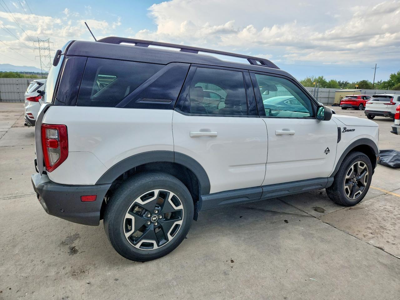 3FMCR9C61NRE30713 · 2022 FORD BRONCO SPORT · 3/13