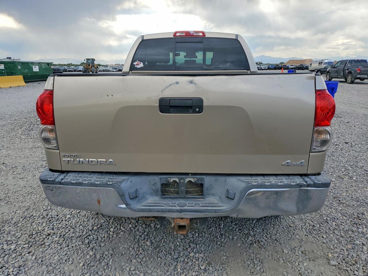 5TFBT541X7X004073 · 2007 TOYOTA TUNDRA · 6/12