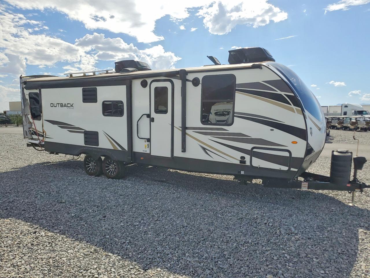 4YDT0BP29PB451231 · 2023 KEYSTONE OUTBACK · 4/11