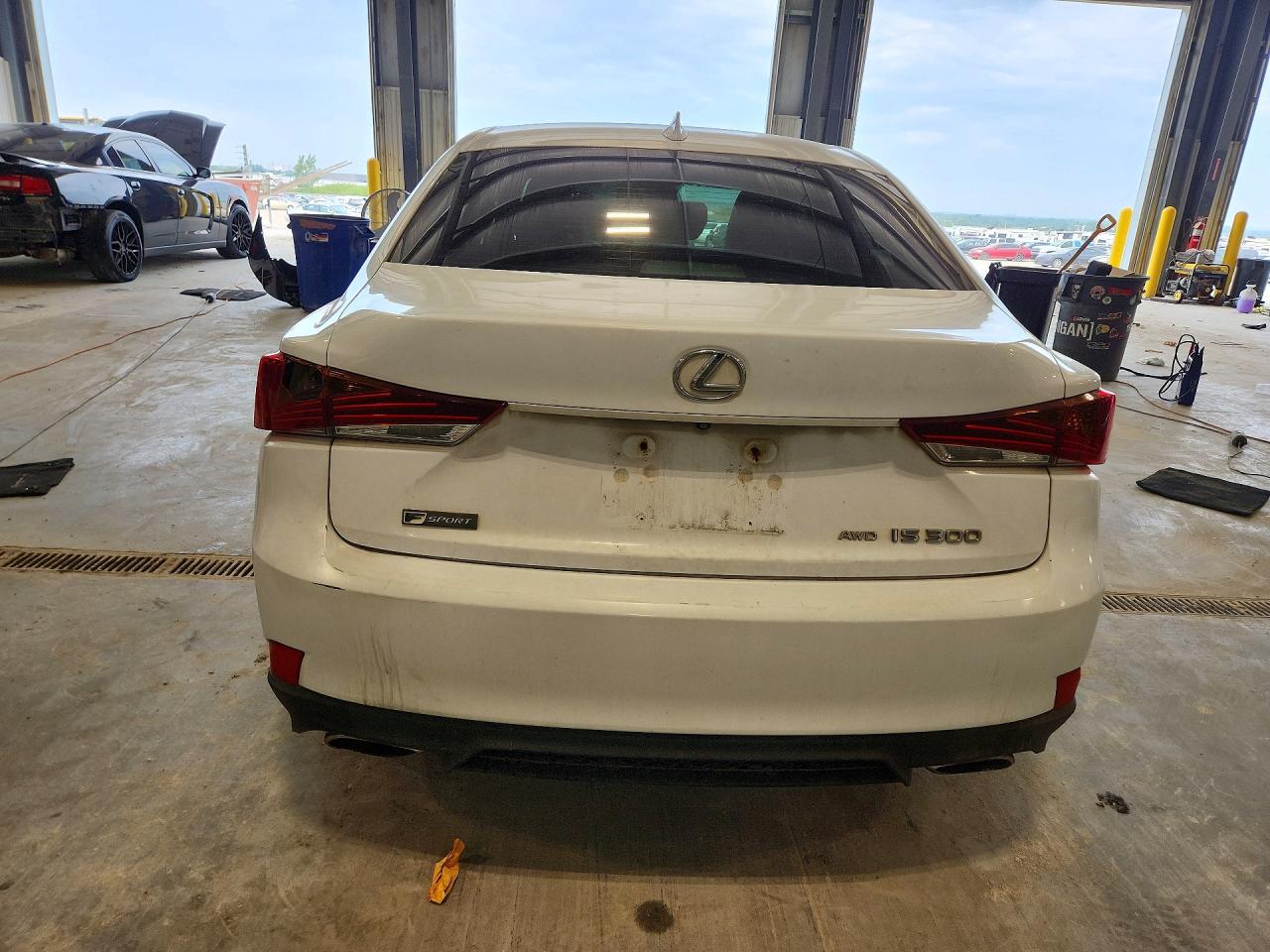 JTHCM1D21H5023285 · 2017 LEXUS IS · 6/12