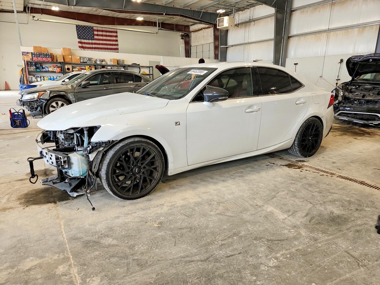 2017 LEXUS IS