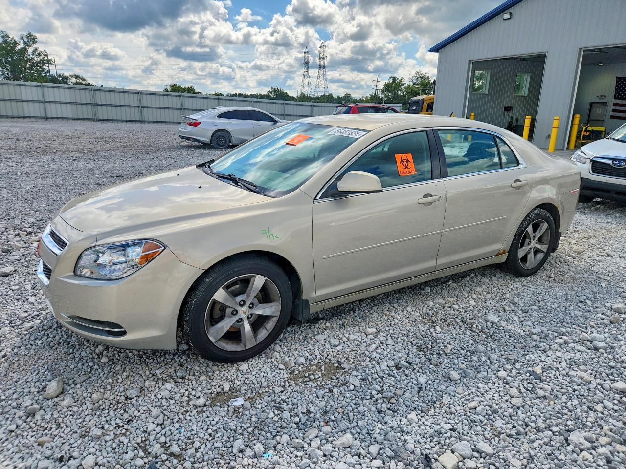 1G1ZC5E18BF360588 · 2011 CHEVROLET MALIBU