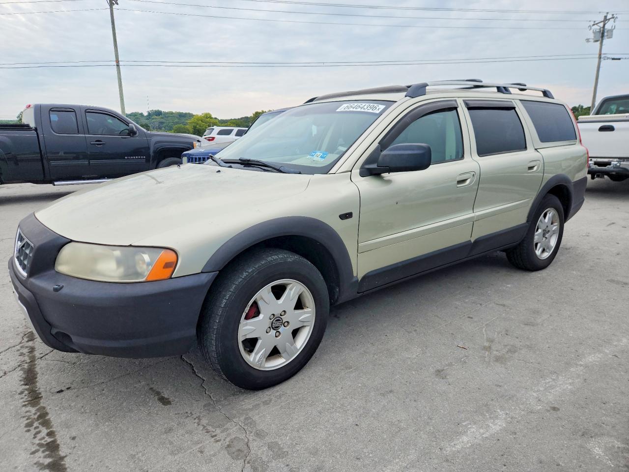 2006 VOLVO XC70
