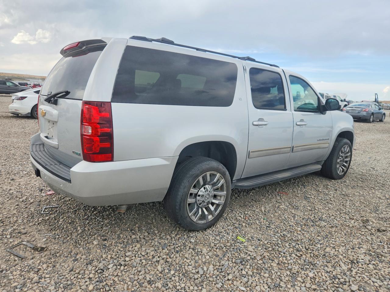 1GNSKJE79CR318463 · 2012 CHEVROLET SUBURBAN · 3/13