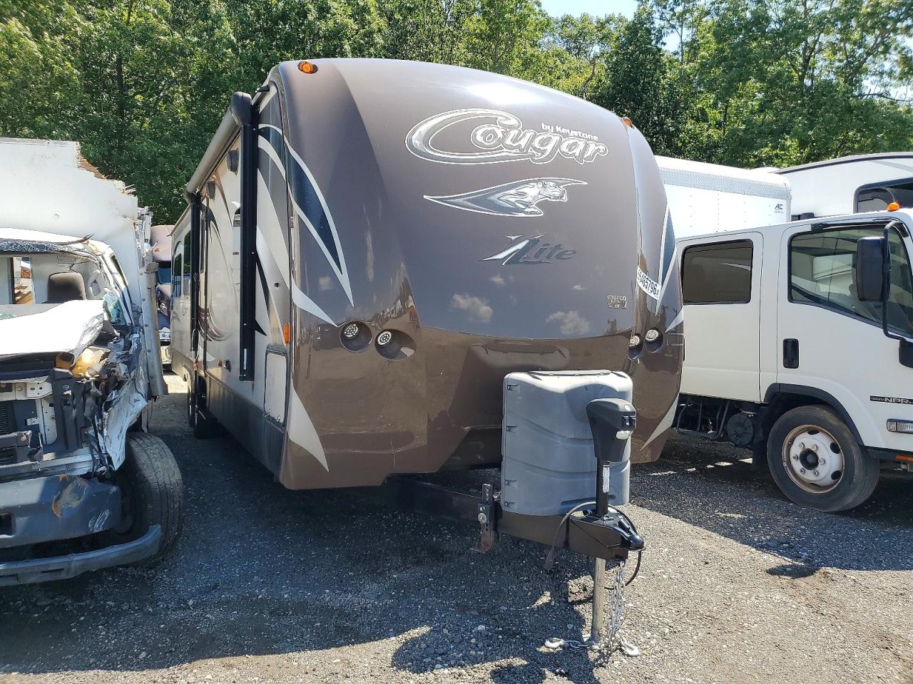 4YDT30R22GV504049 · 2016 KEYSTONE COUGAR