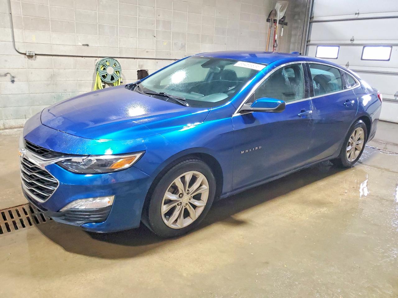 1G1ZD5ST3KF117936 · 2019 CHEVROLET MALIBU