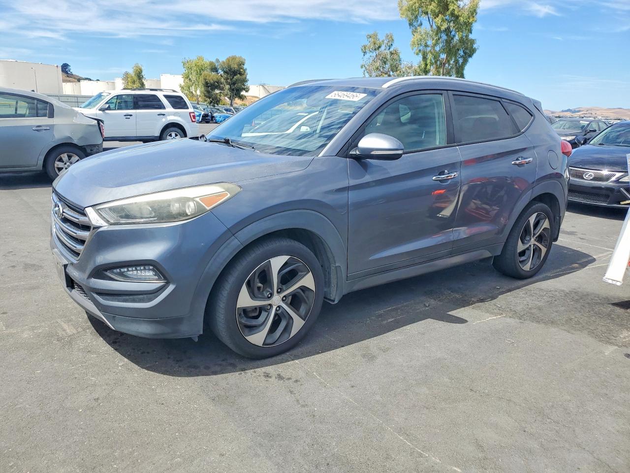 KM8J33A25GU247056 · 2016 HYUNDAI TUCSON